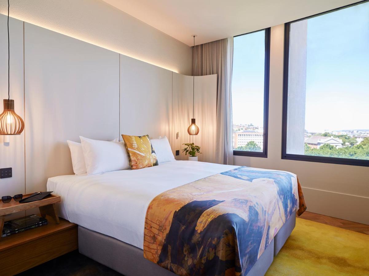 فندق Crystalbrook Kingsley نيو كاسل المظهر الخارجي الصورة A room at the hotel
